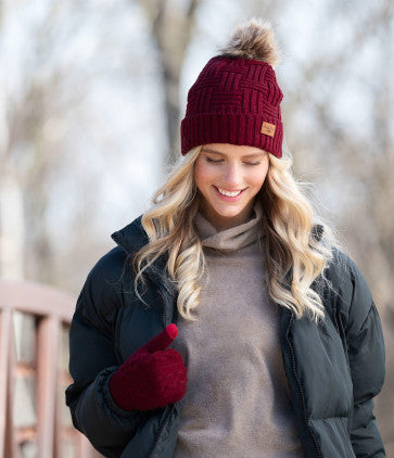 Britt's Knits Original Pom Hat